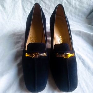 Salvatore Ferragamo Blue Suede Leather Court Block Heels FF Logo Size 7 Luxury